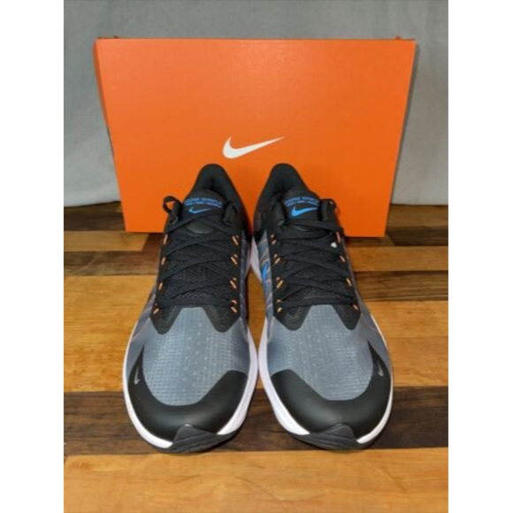Nike Mens Zoom Winflo 8 Black Running Shoes Size 10.5 (2049713) CW3419-007 - Picture 2 of 5